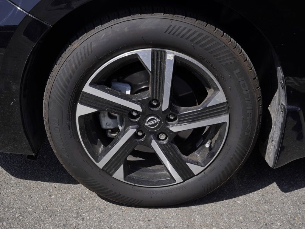 Certified 2024 Nissan Sentra SV w/ All-Weather Package FWD image 6