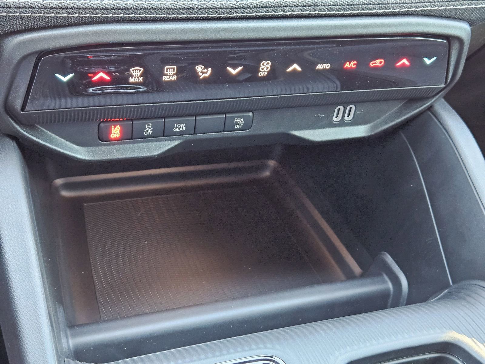 New 2026 Jeep Cherokee Laredo image 20