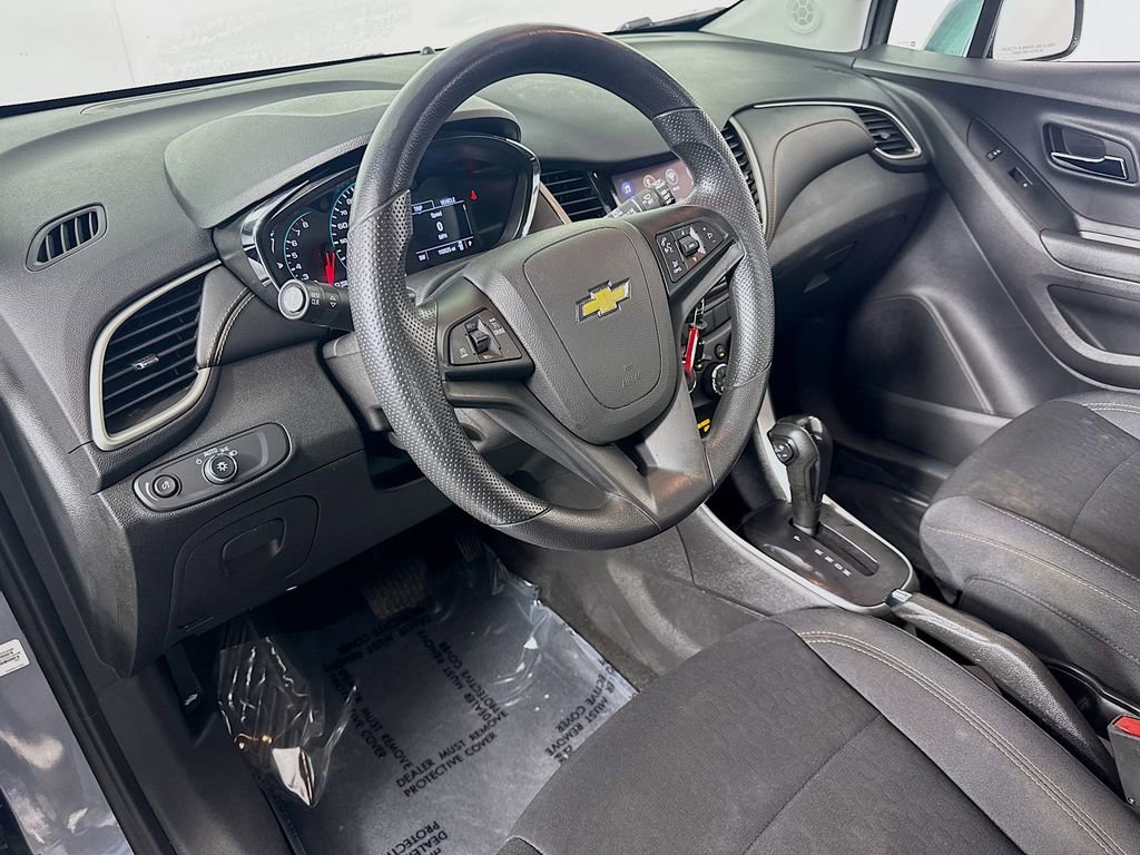 Used 2020 Chevrolet Trax LS w/ Tint and Cruise Package image 9