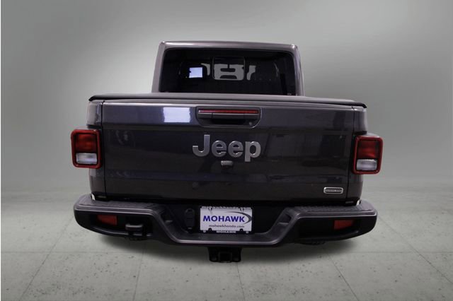Used 2022 Jeep Gladiator Overland w/ Popular Equipment Package image 4
