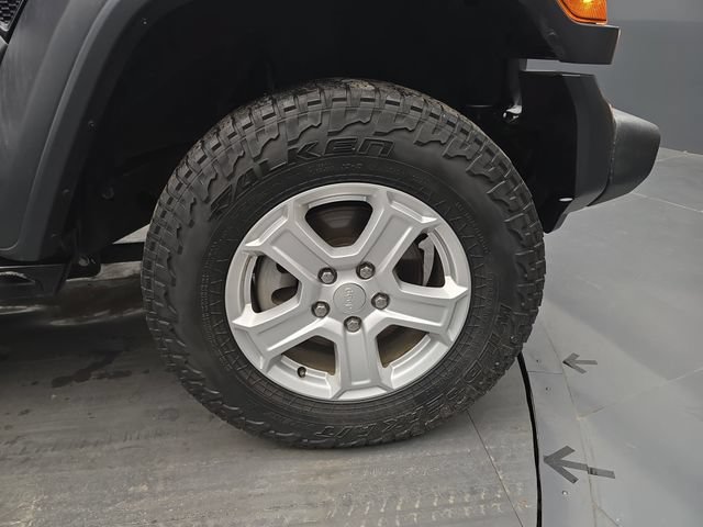 Used 2018 Jeep Wrangler Unlimited Sport S AWD/4WD image 13