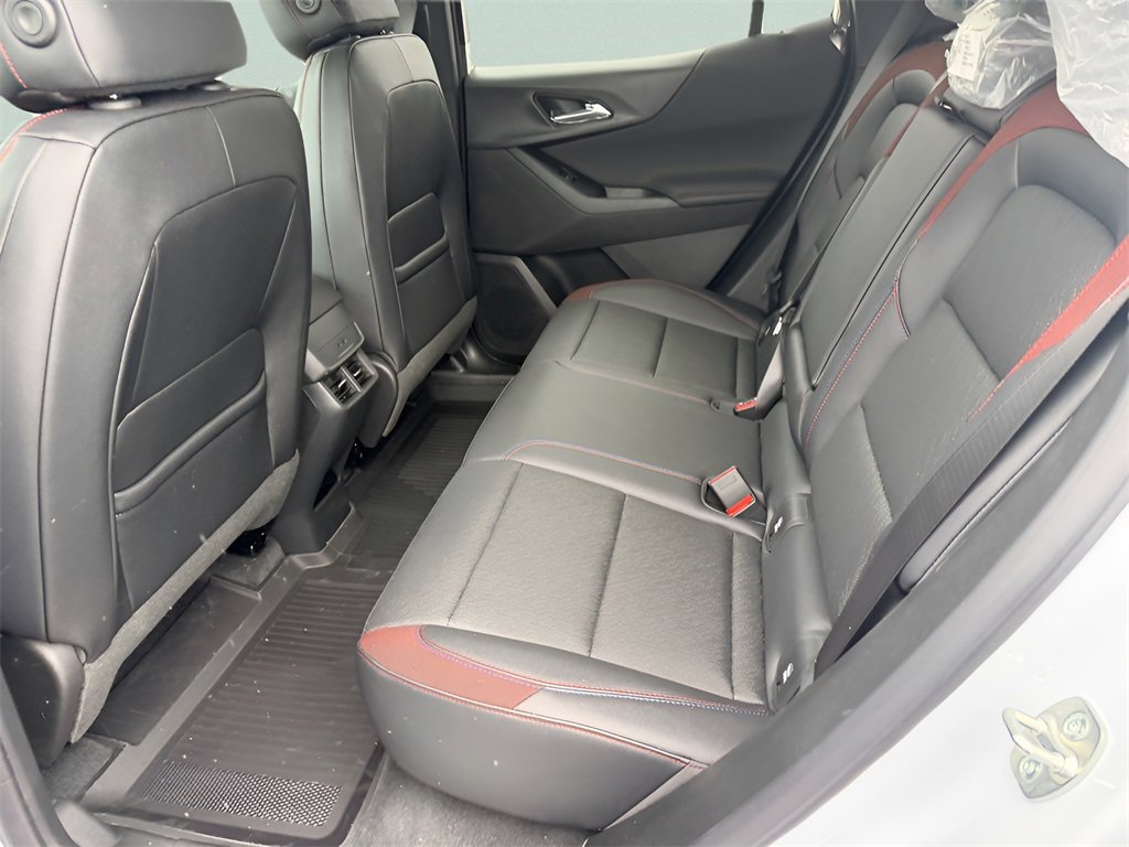 New 2026 Chevrolet Equinox RS image 30