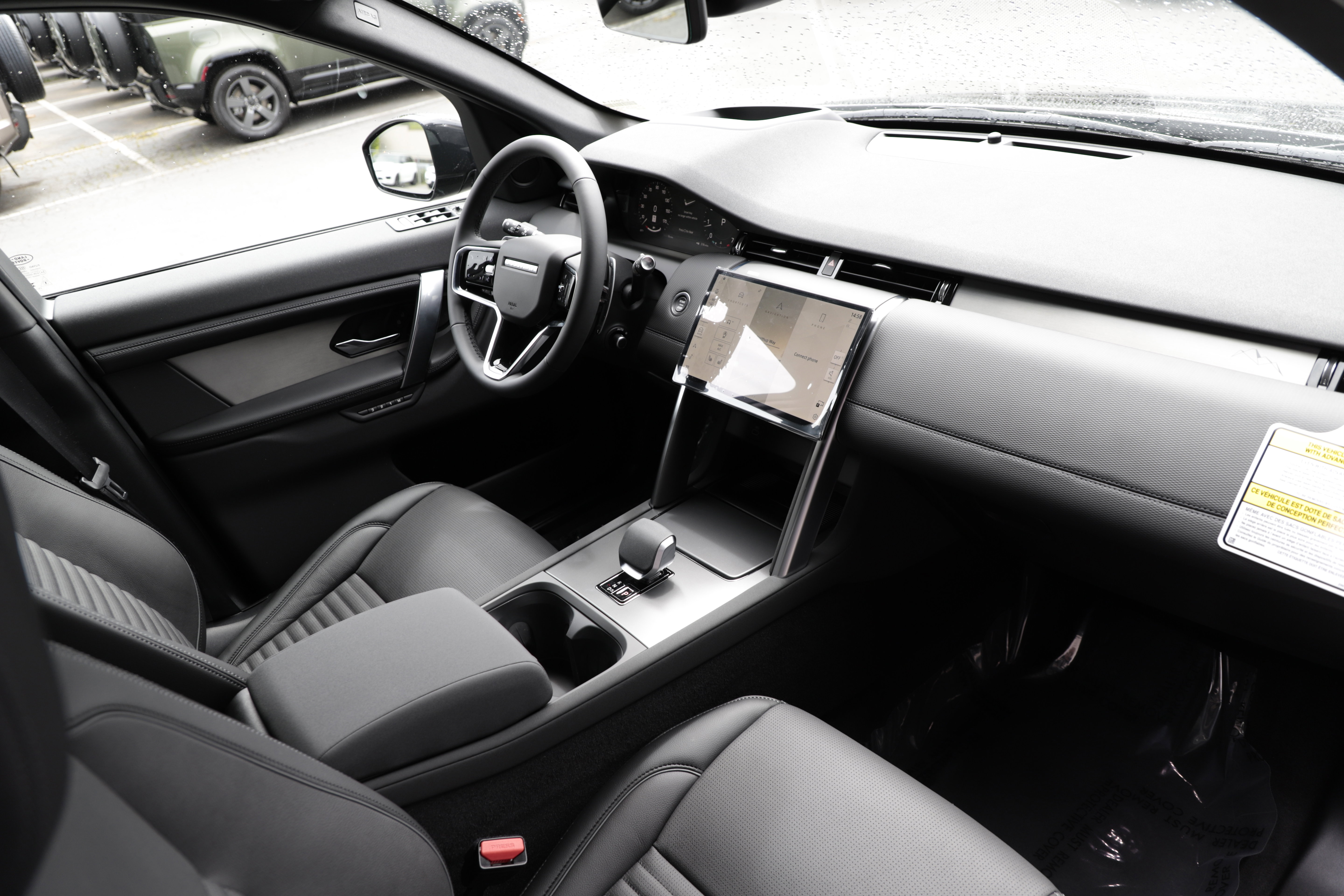 New 2026 Land Rover Discovery Sport Landmark AWD/4WD image 13
