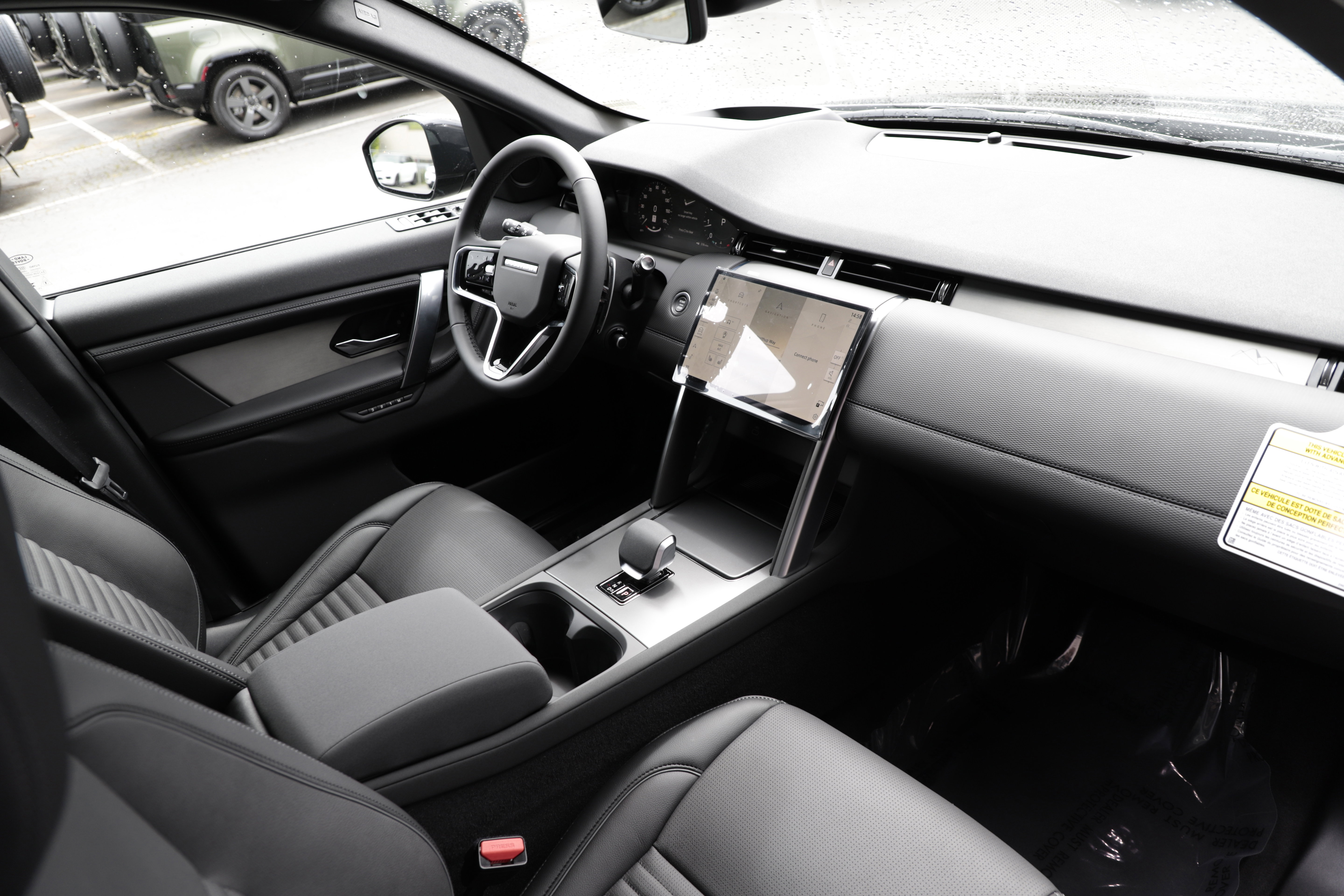 New 2026 Land Rover Discovery Sport Landmark AWD/4WD image 13