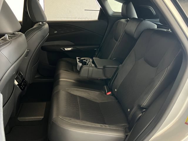 Used 2025 Lexus RX 450h AWD w/ Convenience Package image 39