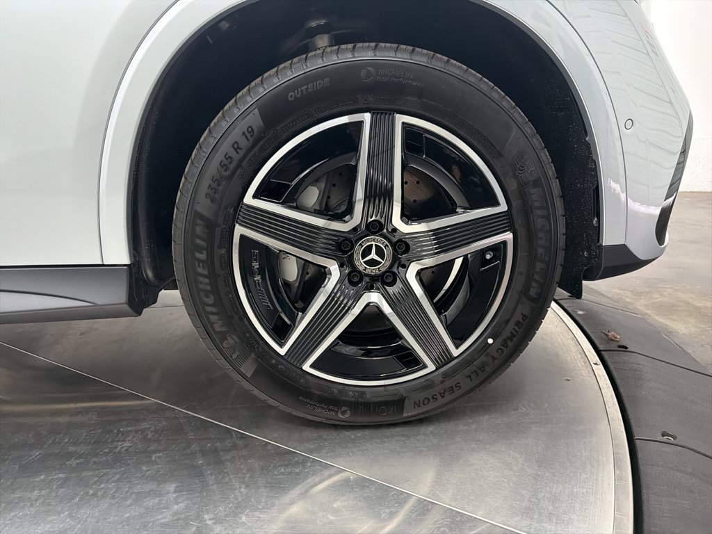Certified 2026 Mercedes-Benz GLC 300 4MATIC image 10