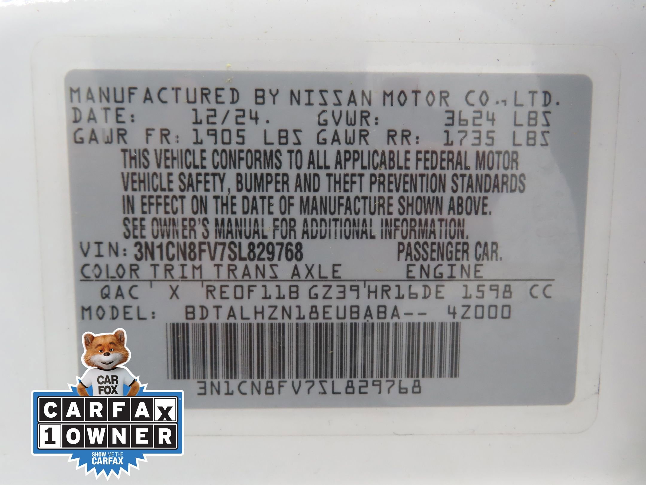 Used 2025 Nissan Versa SR w/ Trunk Package FWD image 26