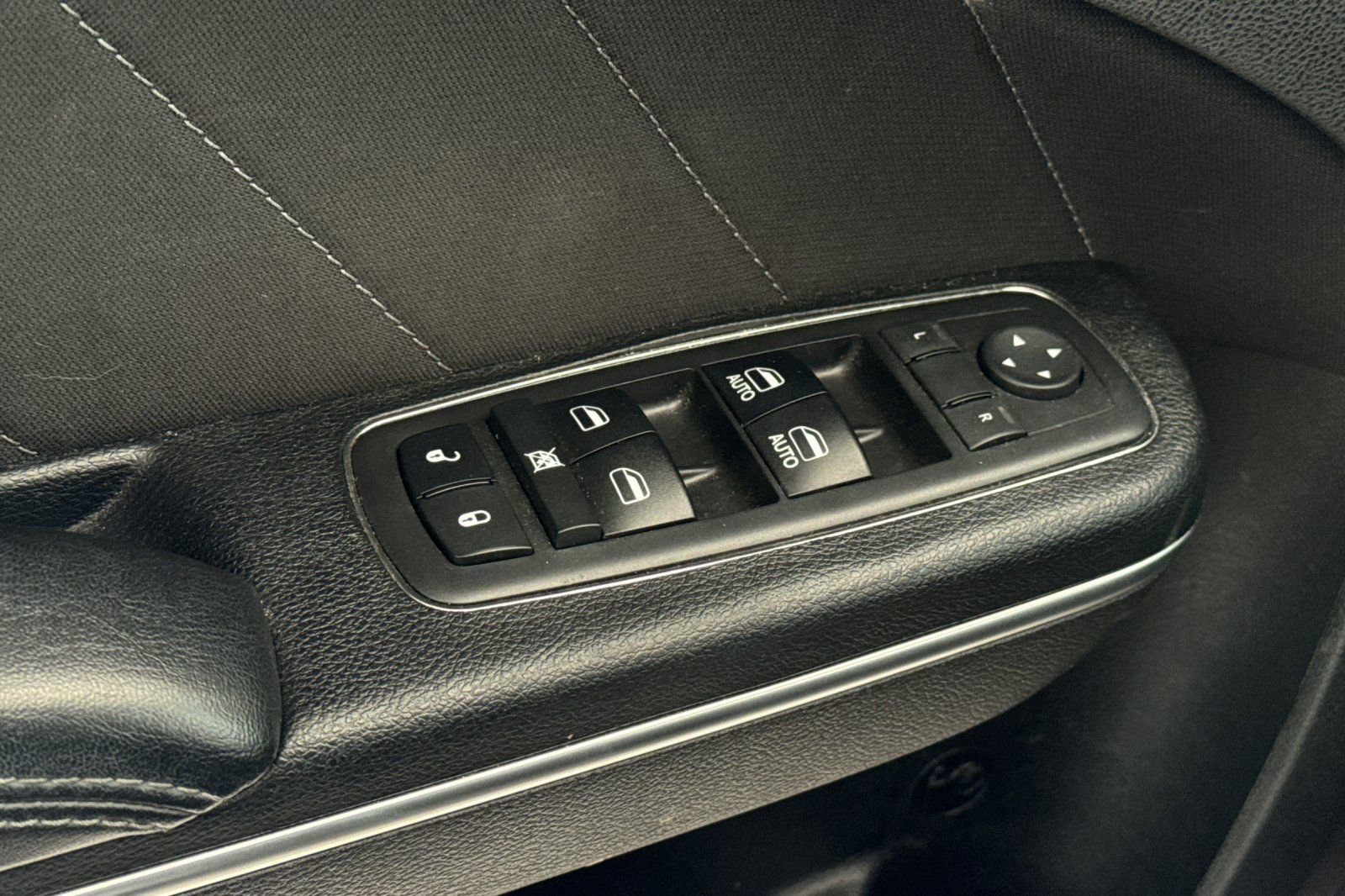 Used 2017 Dodge Charger R/T Scat Pack image 13