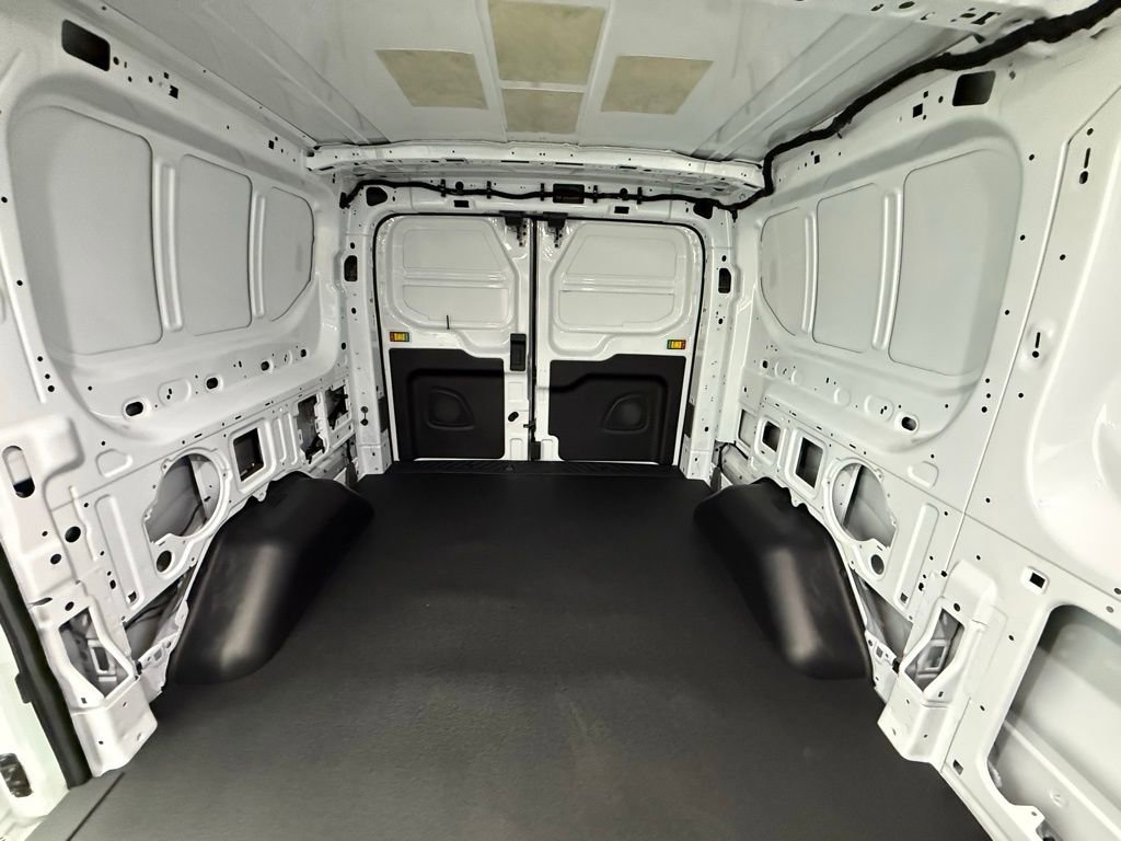 New 2025 Ford Transit 150 Low Roof image 26