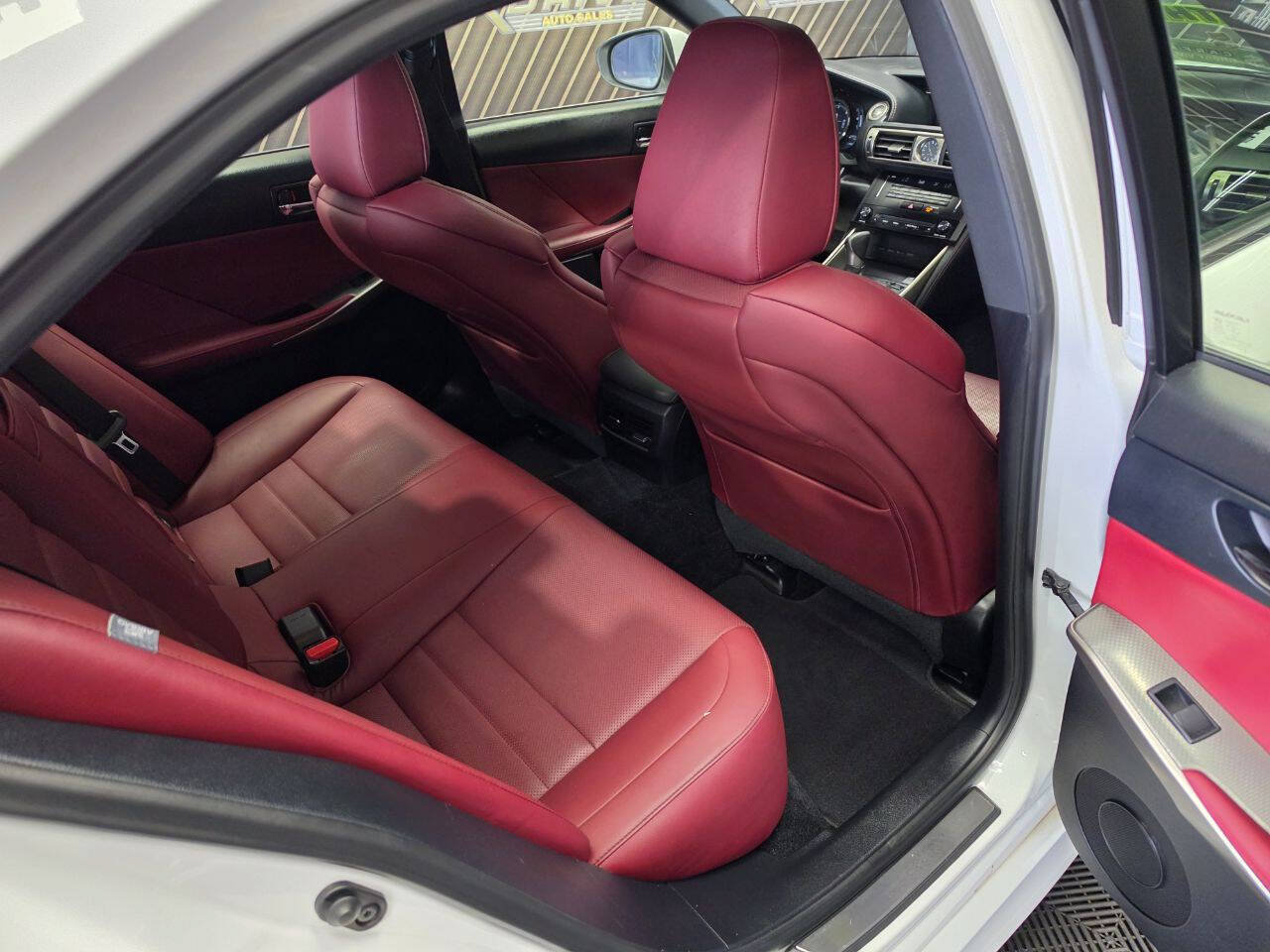 Used 2014 Lexus IS 350 w/ F Sport Package RWD image 36