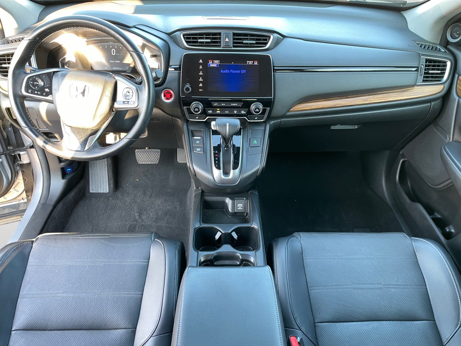 Used 2017 Honda CR-V Touring image 12