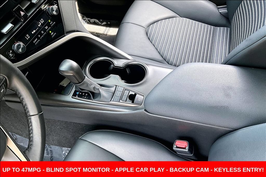 Used 2023 Toyota Camry SE w/ Convenience Package FWD image 18