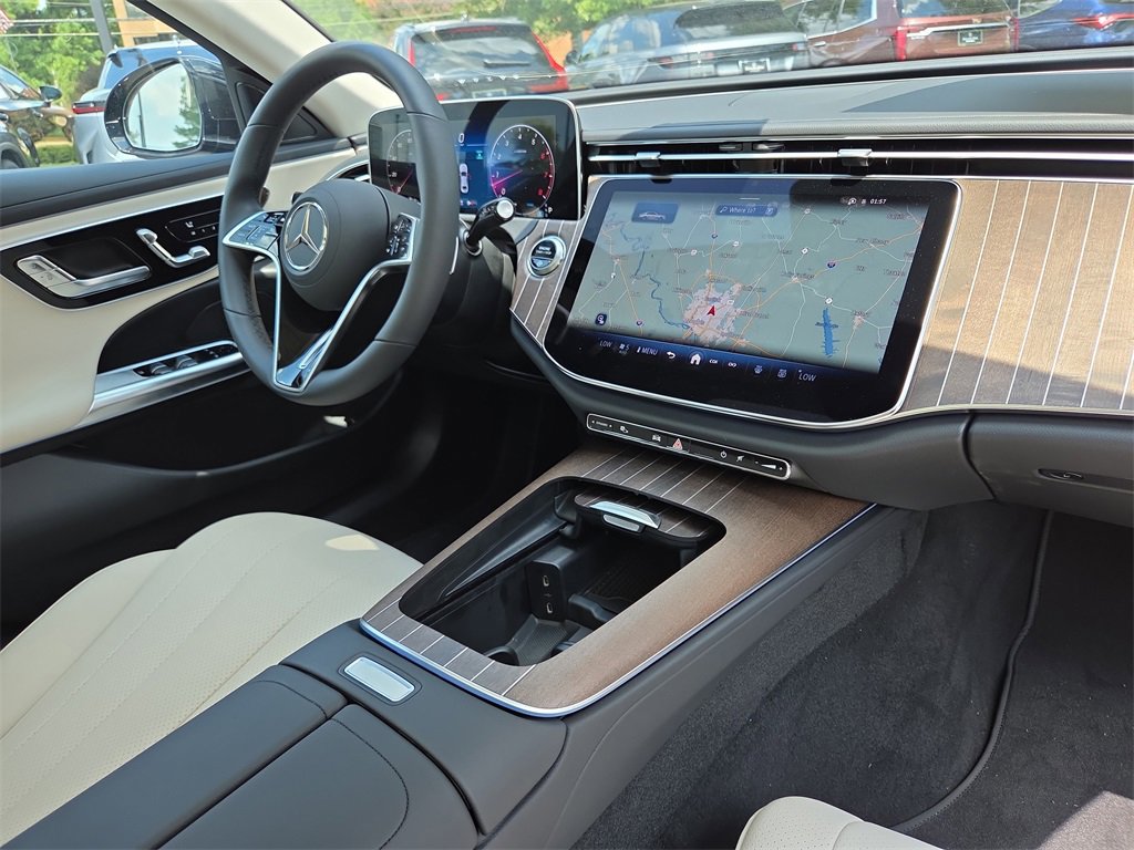 New 2025 Mercedes-Benz E 450 4MATIC Sedan image 17