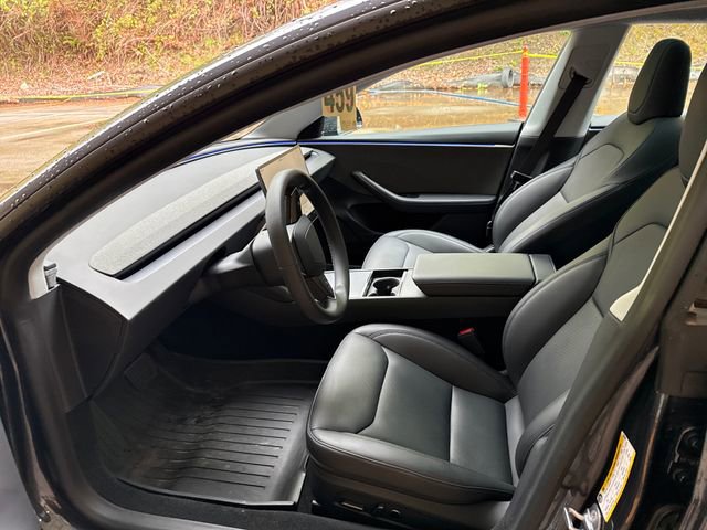 Used 2025 Tesla Model 3 Long Range image 17