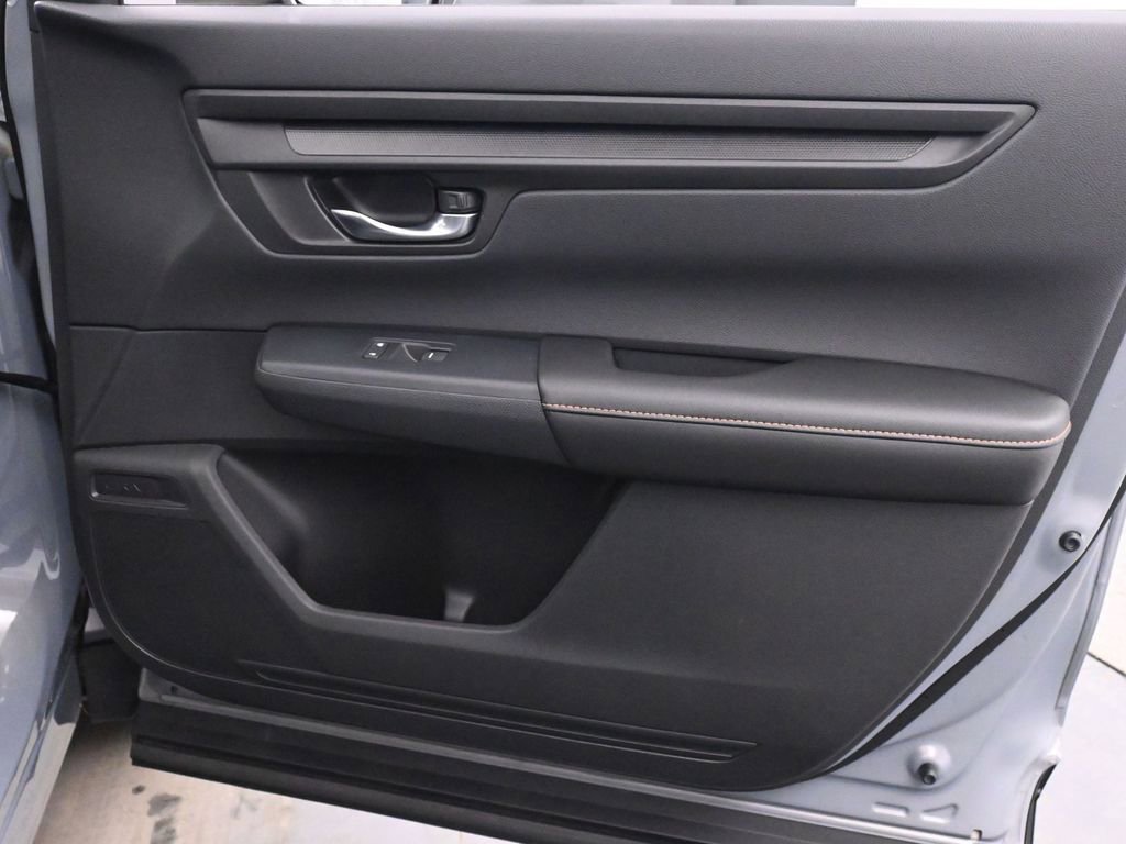 Used 2025 Honda CR-V Sport-L image 23