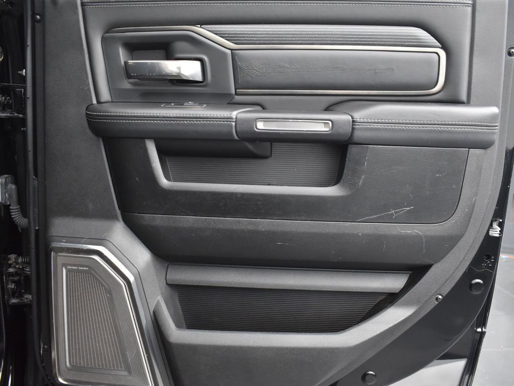 Used 2020 RAM 2500 Limited image 28