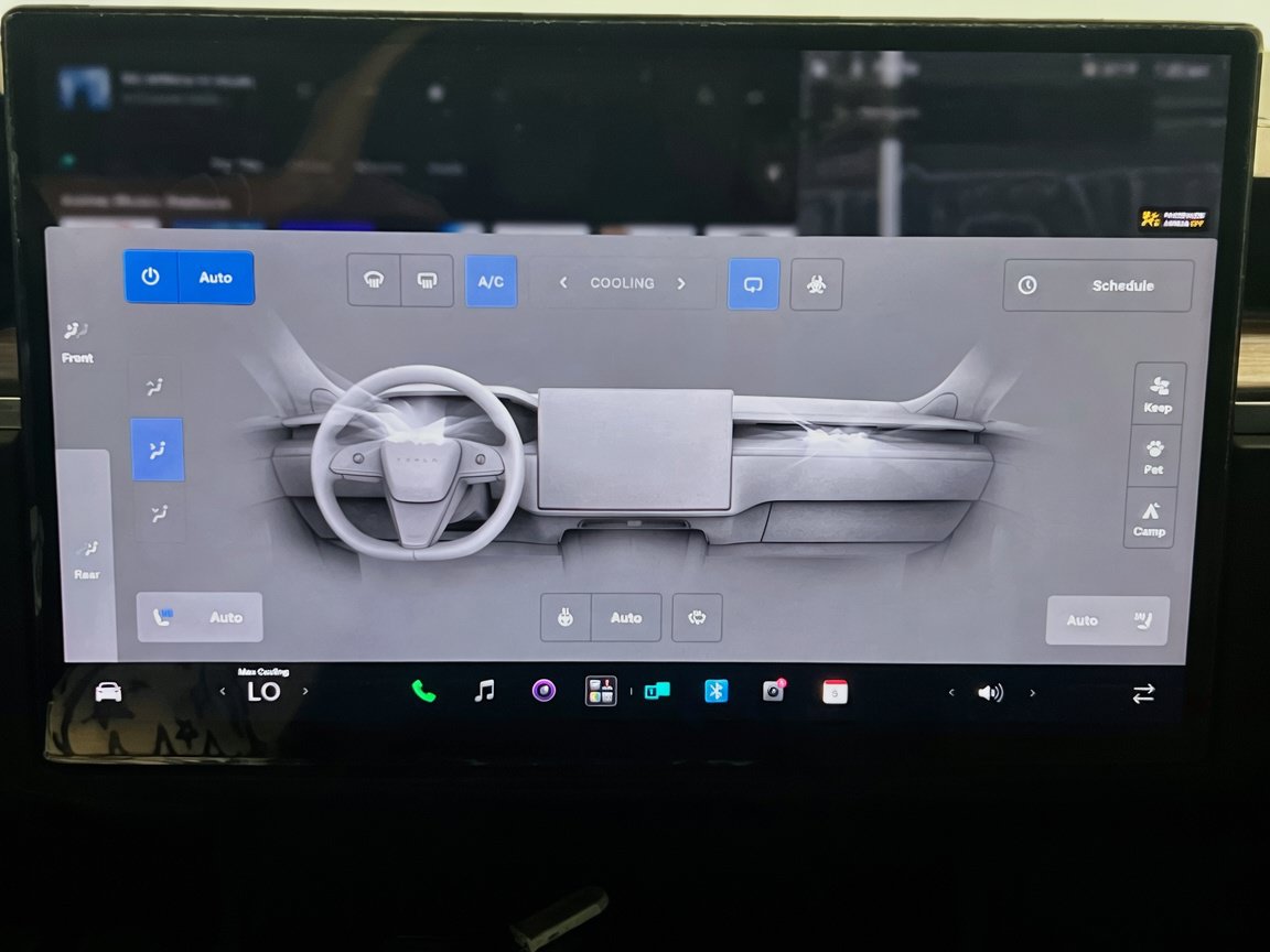 Used 2025 Tesla Model X AWD/4WD image 12
