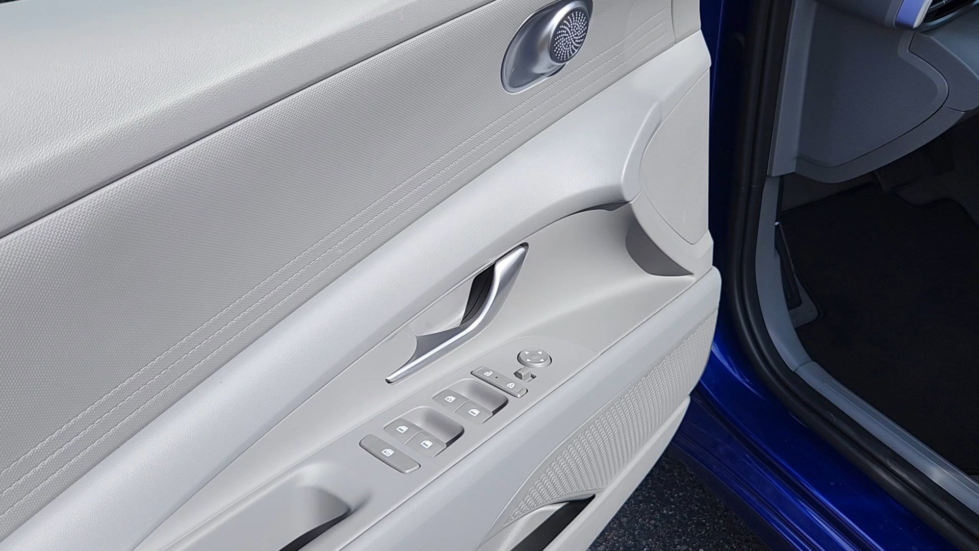 New 2026 Hyundai Elantra Blue image 7