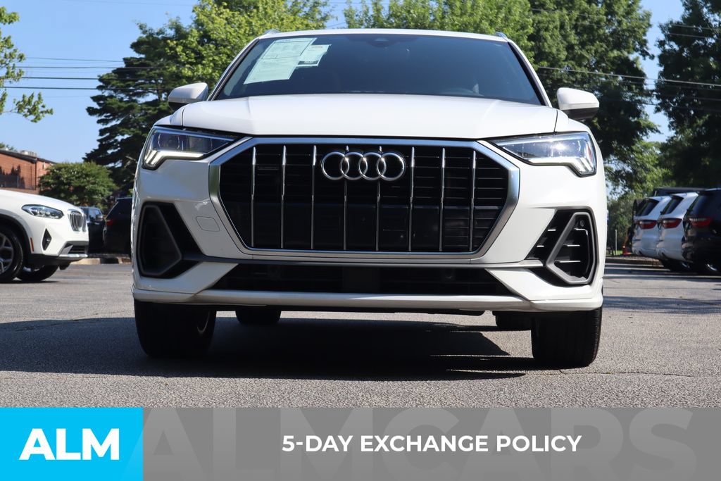 Used 2024 Audi Q3 2.0T Premium AWD/4WD image 3
