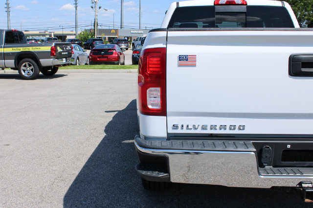 Used 2018 Chevrolet Silverado 1500 LTZ AWD/4WD image 41