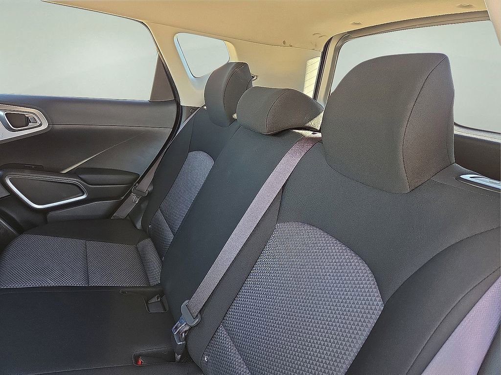 Used 2024 Kia Soul LX w/ Option Group 015 image 20