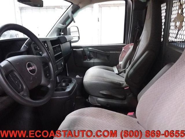 Used 2017 GMC Savana 2500 RWD image 10