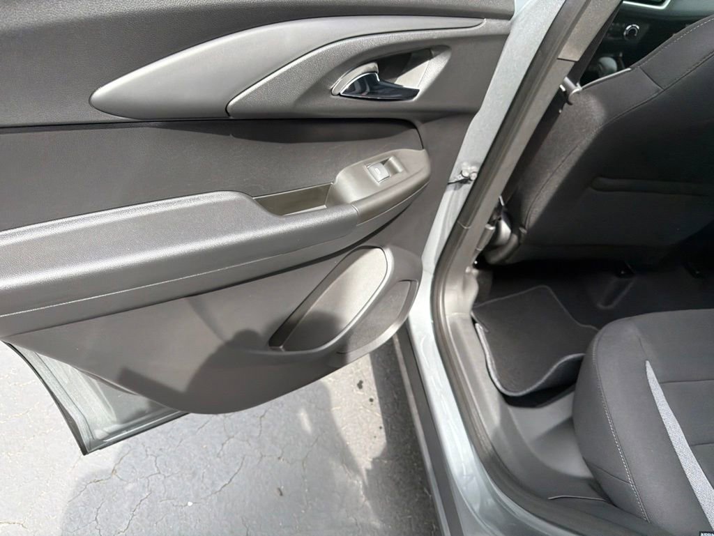 New 2026 Chevrolet TrailBlazer LS AWD/4WD image 10