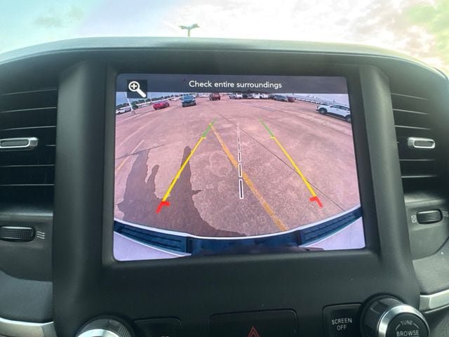 Used 2021 RAM 1500 Big Horn AWD/4WD image 42