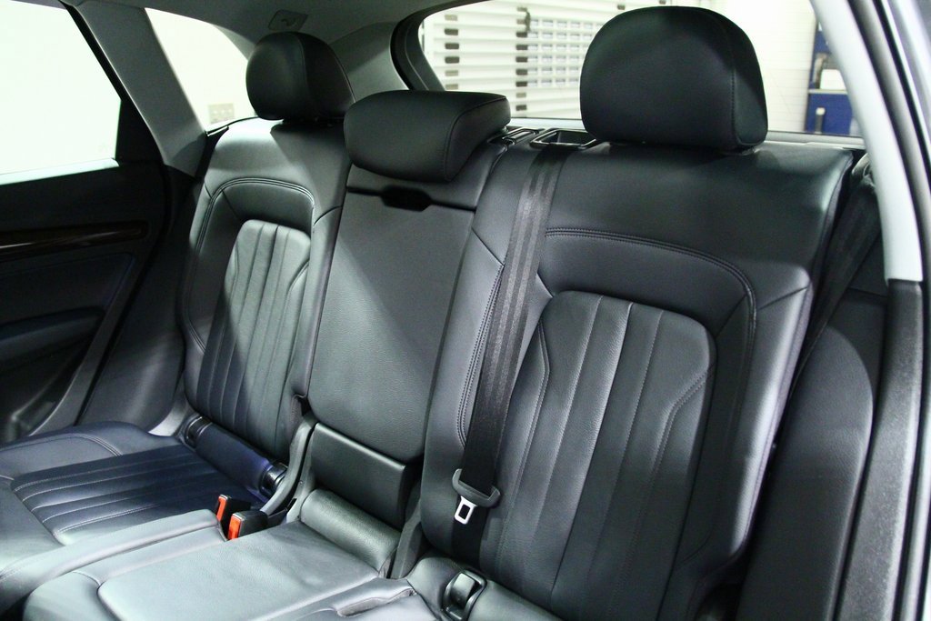 Used 2018 Audi Q5 2.0T Premium Plus w/ Premium Plus Package image 29