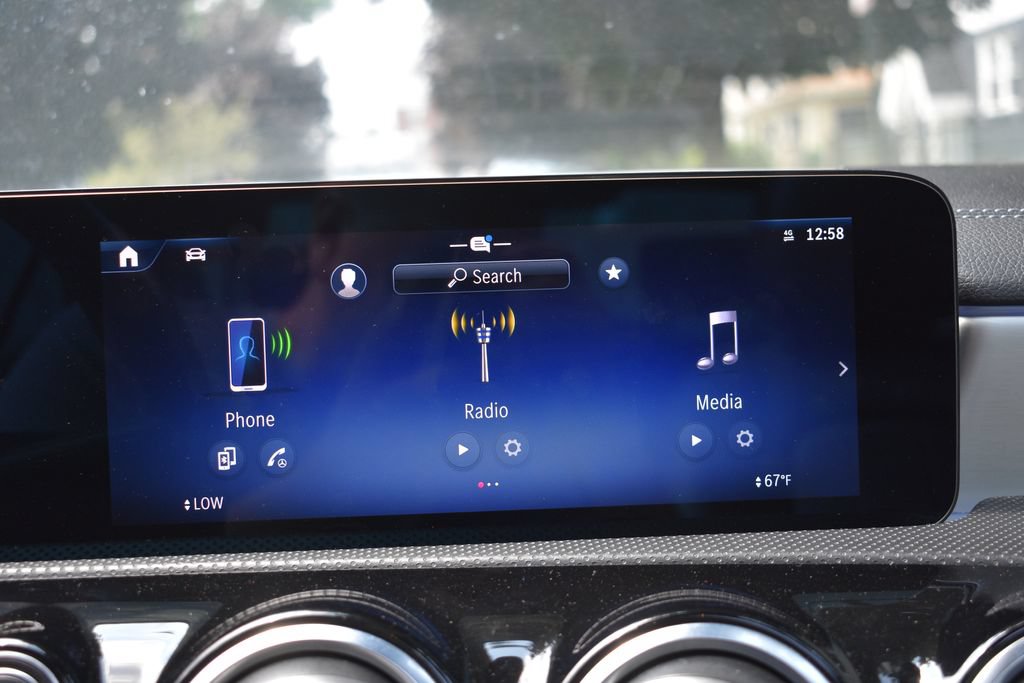 Used 2025 Mercedes-Benz CLA 250 image 16