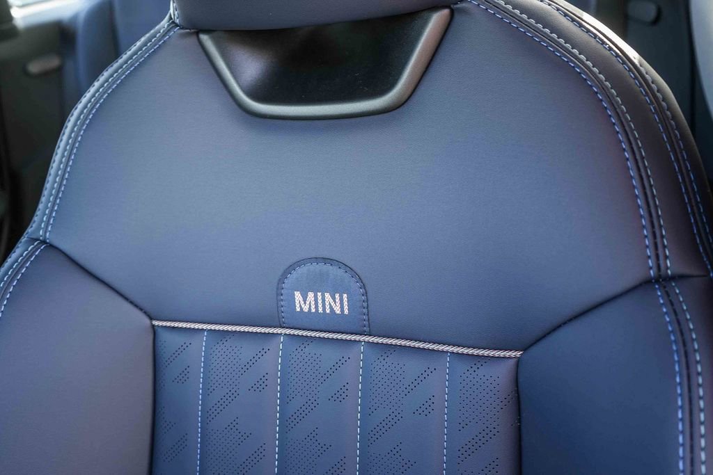 New 2026 MINI Cooper S image 25