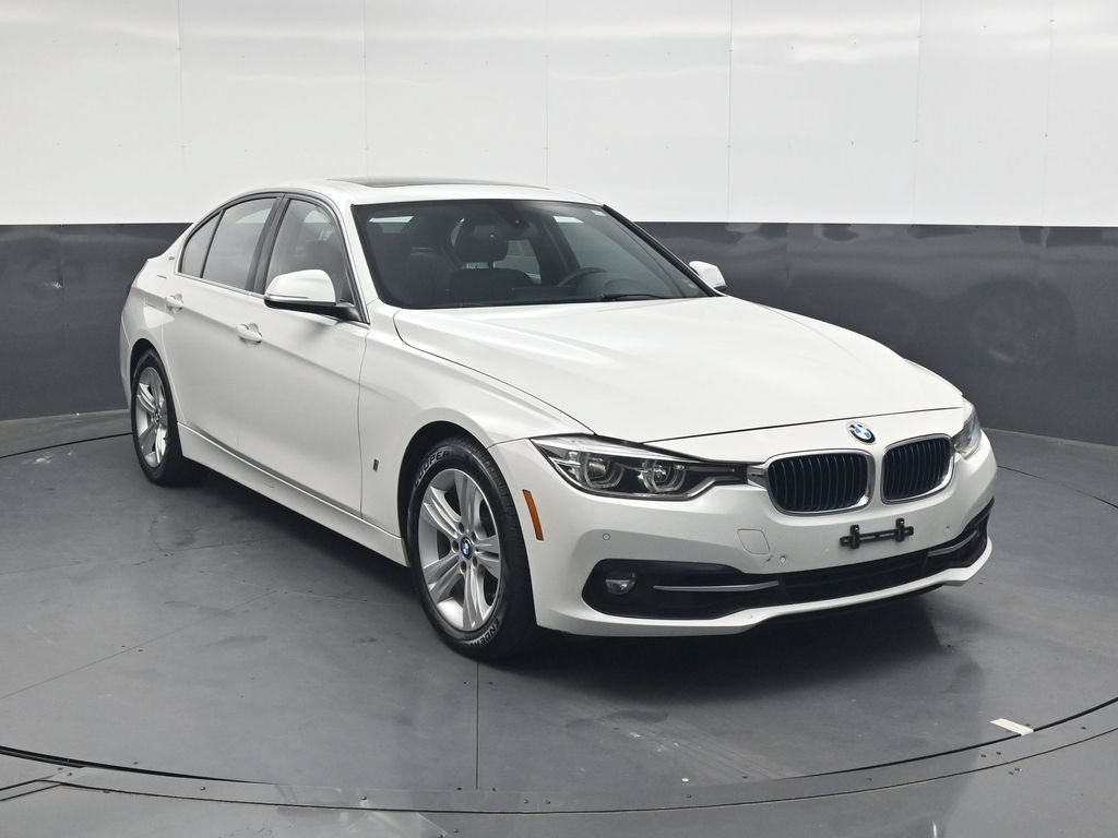 Used 2018 BMW 330e RWD video 2
