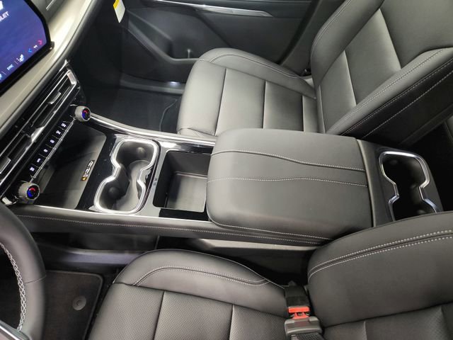 New 2026 Chevrolet Traverse LT w/ Driver Confidence Package FWD image 21