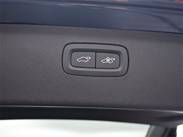 Used 2026 Volvo XC90 B6 Ultra w/ Protection Package Premier image 33
