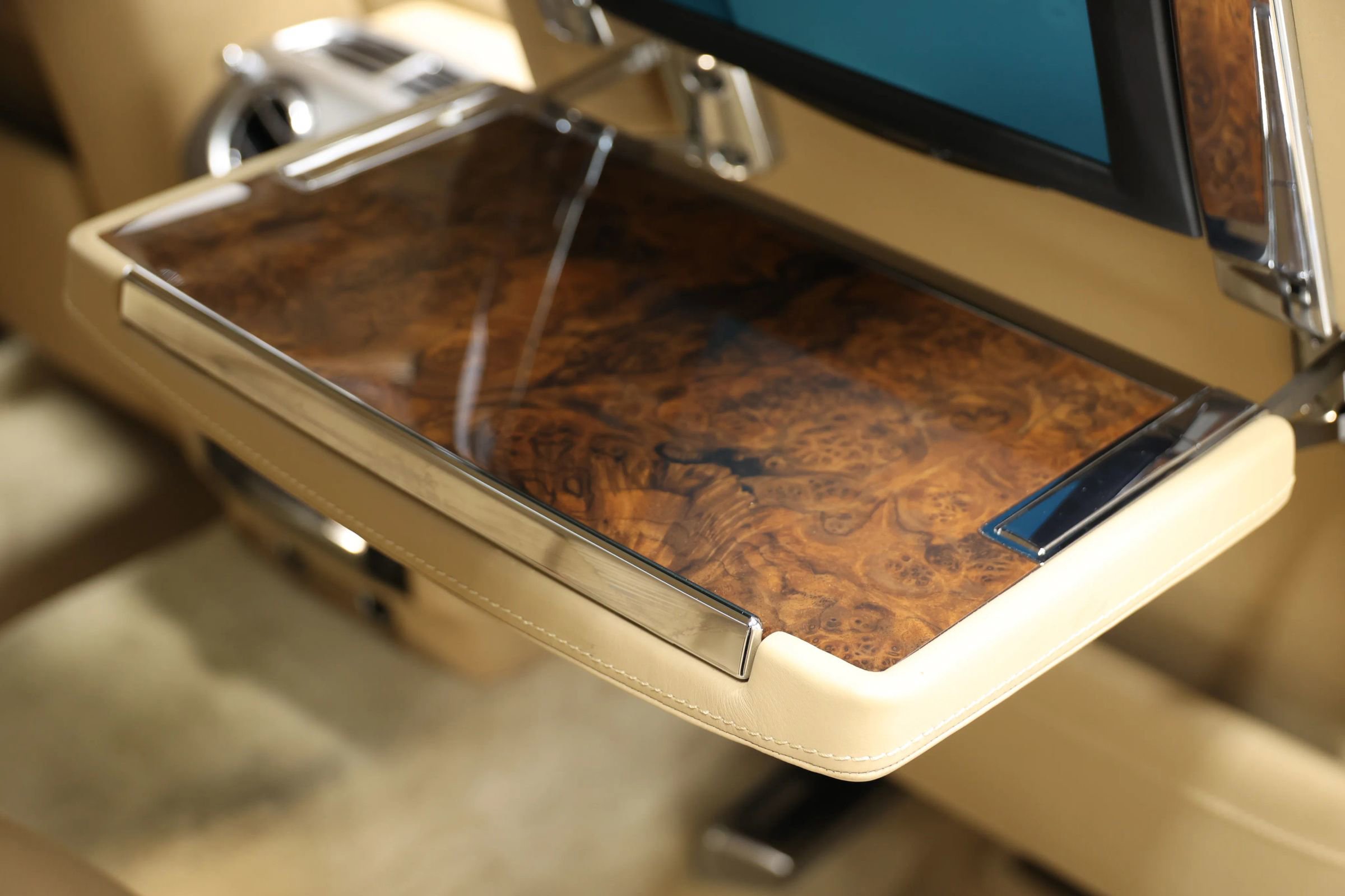 Used 2015 Rolls-Royce Ghost image 95