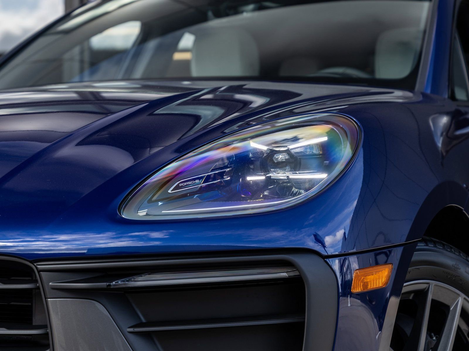 New 2026 Porsche Macan Turbo image 17