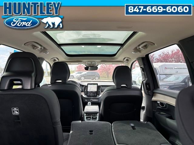 Used 2025 Volvo XC90 B6 Plus AWD/4WD image 11