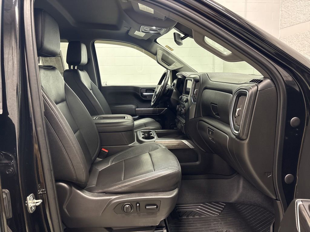 Used 2021 Chevrolet Silverado 1500 LTZ AWD/4WD image 36