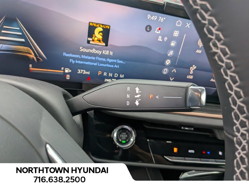 Used 2025 Buick Envision Sport Touring AWD/4WD image 22