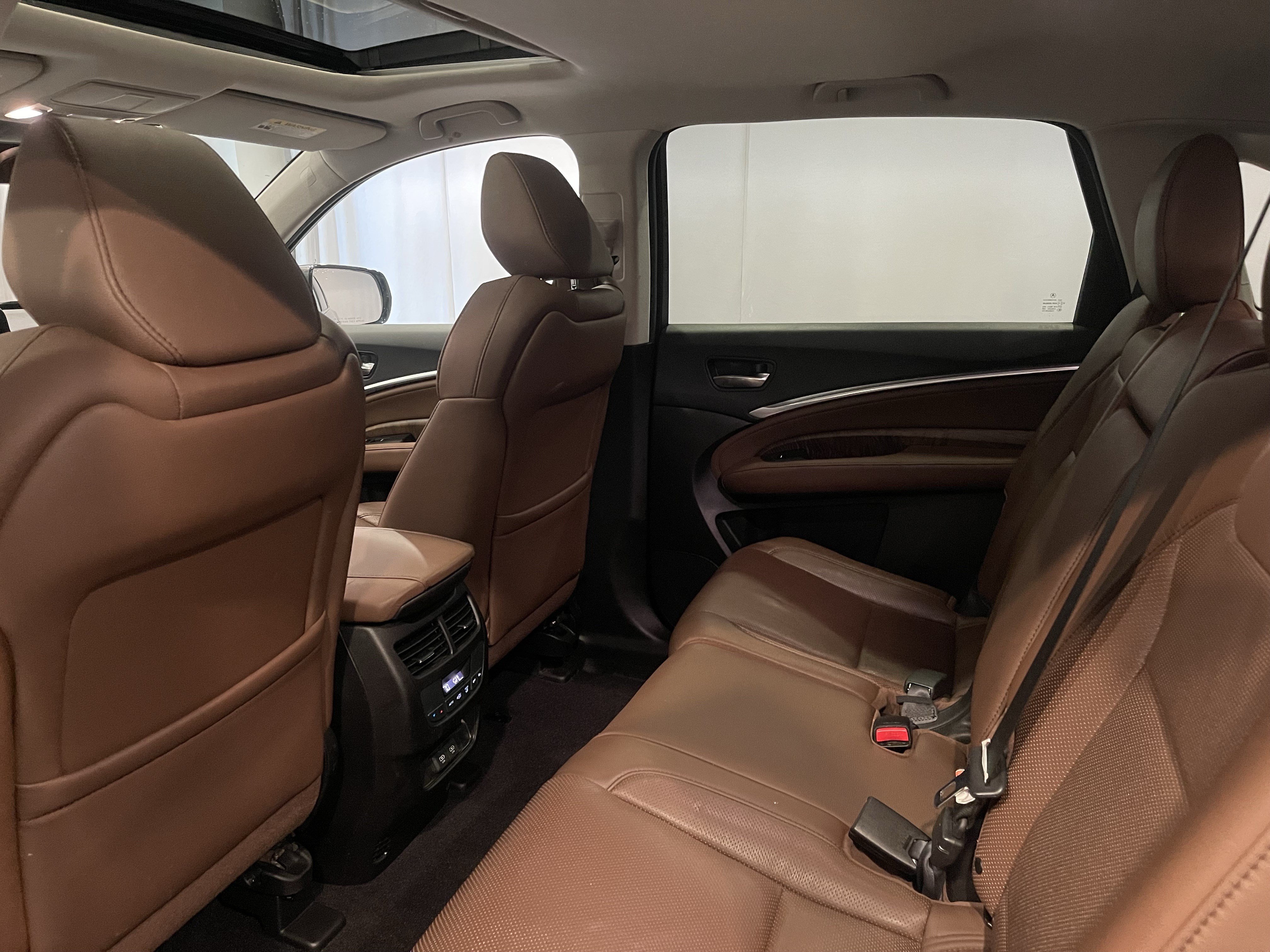 Used 2020 Acura MDX SH-AWD w/ Technology Package image 23