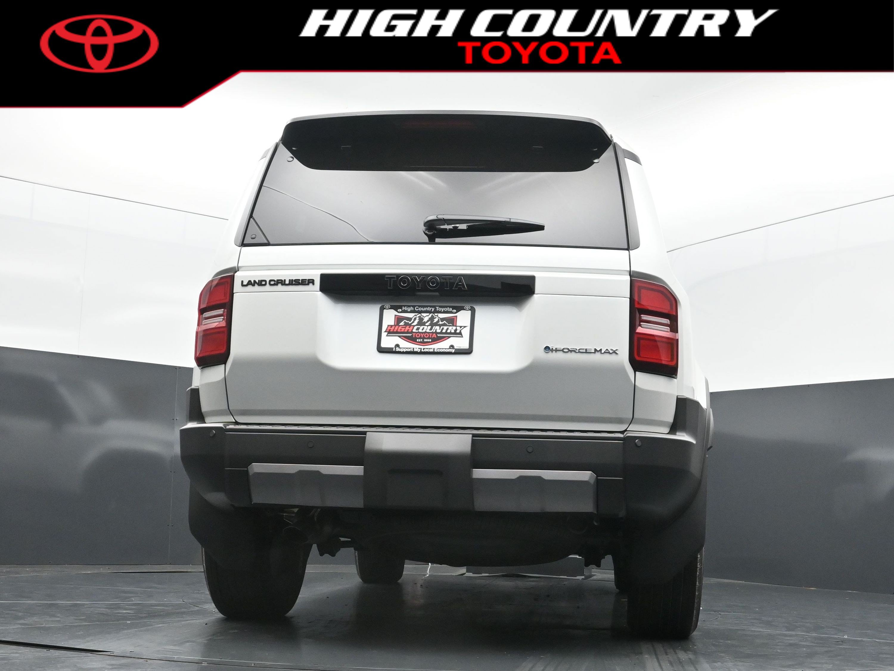 New 2027 Toyota Land Cruiser w/ Premium Package AWD/4WD image 42