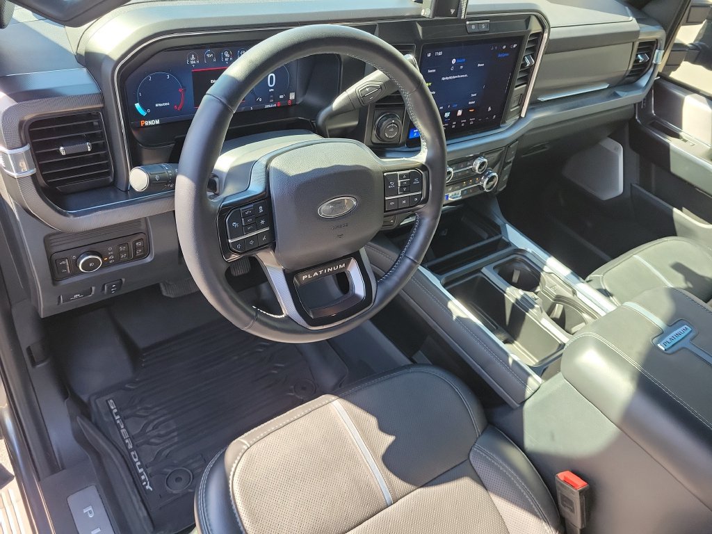 Used 2026 Ford F350 Platinum AWD/4WD image 12
