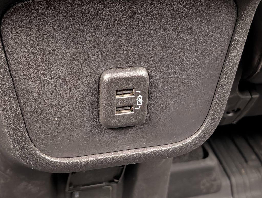 Used 2024 GMC Terrain SLT w/ Infotainment Package II AWD/4WD image 31