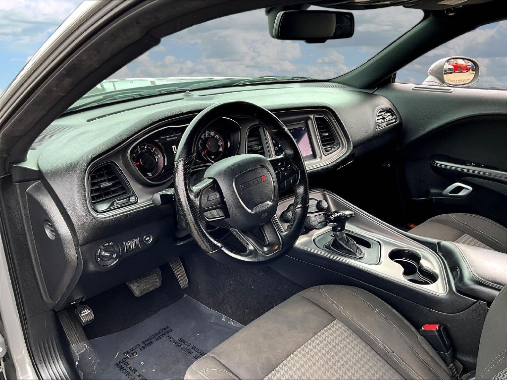 Used 2023 Dodge Challenger SXT w/ Blacktop Package RWD image 17