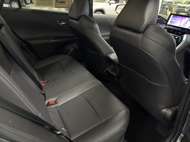 Certified 2024 Toyota Venza XLE image 11