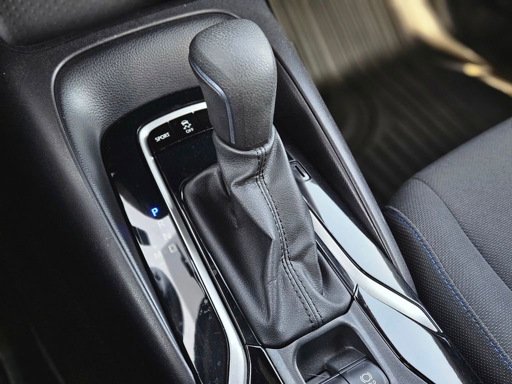 Used 2022 Toyota Corolla SE image 19