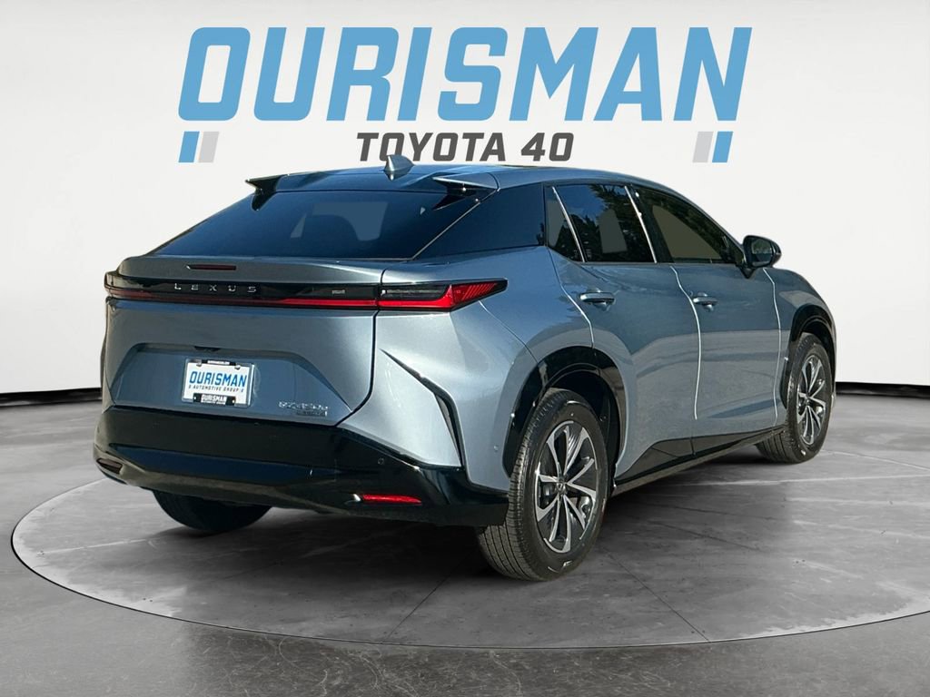 Used 2023 Lexus RZ 450e Premium w/ Technology Package image 6