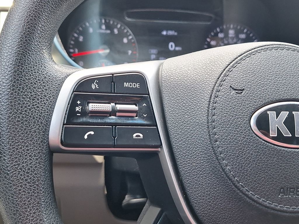 Used 2019 Kia Sorento AWD V6 image 16