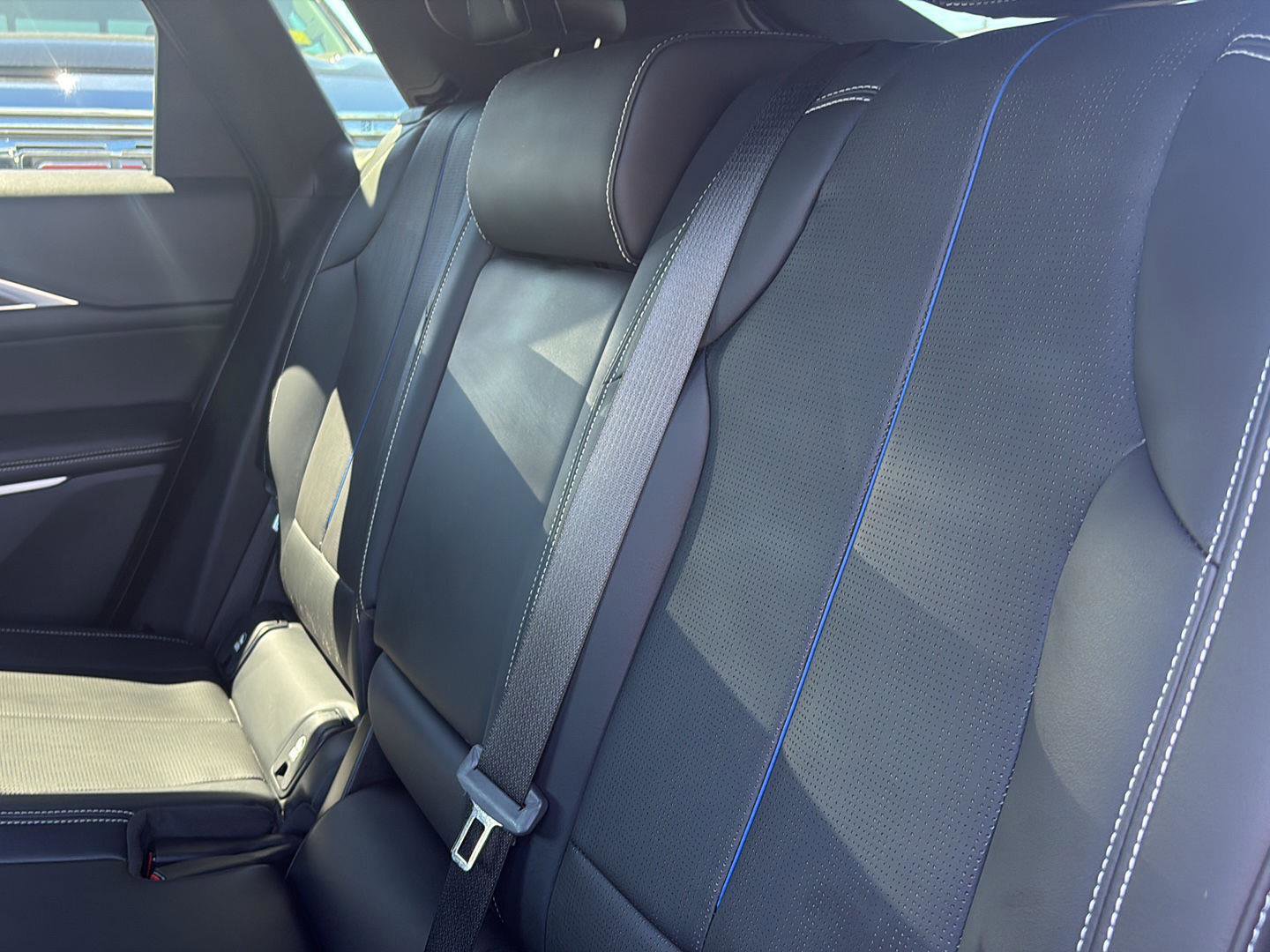 Used 2024 Cadillac Lyriq Sport image 30