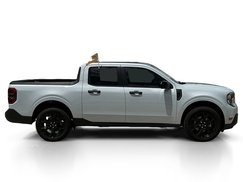 Certified 2026 Ford Maverick XLT w/ Black Appearance Package AWD/4WD image 9